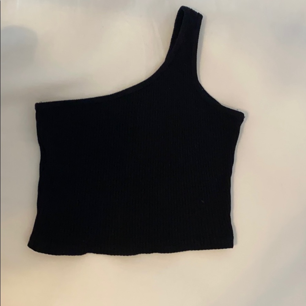 One strap tank - Picture 1 of 1